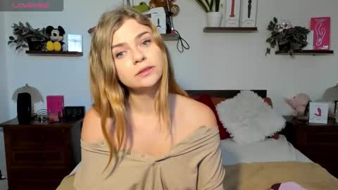 Haley online show from November 18, 8:15 am