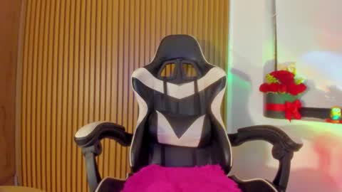 Anahis online show from February 15, 2:25 am