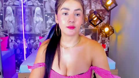 HANAH  online show from January 5, 1:58 pm