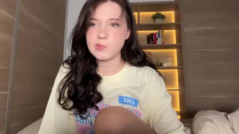 hanahwoods online show from June 3, 3:07 am
