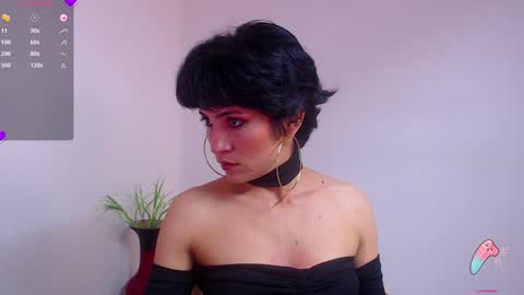 Snapshot of hanna_chloe chatting on January 10, 3:16 pm Sara online show from January 10, 3:16 pm