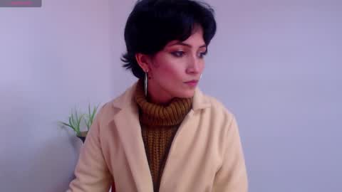 Snapshot of hanna_chloe chatting on December 19, 4:24 pm Sara online show from December 19, 4:24 pm