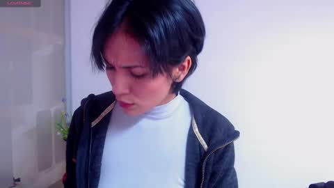 Snapshot of hanna_chloe chatting on February 18, 8:04 pm Sara online show from February 18, 8:04 pm