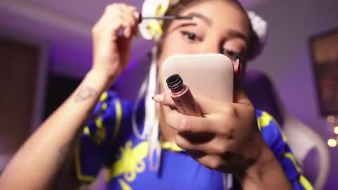 HANNA  online show from October 5, 2:05 am