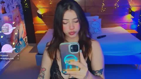 Hanna online show from November 10, 10:38 pm