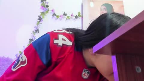 Hanna online show from March 9, 7:28 pm