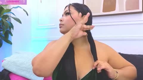 HANNA SOFIA online show from February 21, 11:44 am