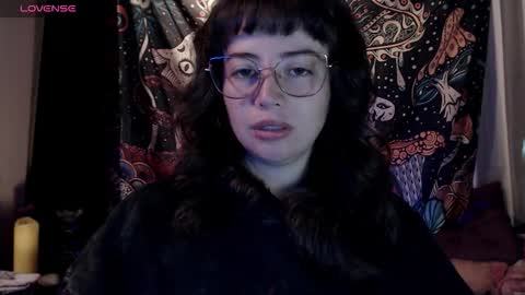 Hannah online show from November 6, 3:12 am