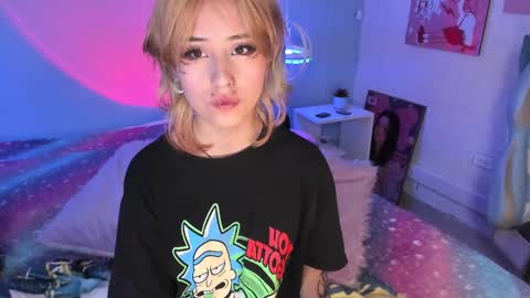 Hannah online show from October 4, 3:16 pm