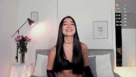 Hanna Os online show from November 21, 10:50 am