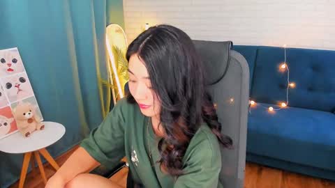 hannarosie online show from December 5, 3:39 pm