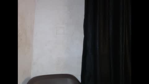 happyslut7 online show from October 31, 12:01 am