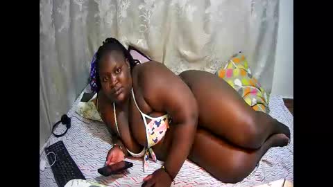 happysonia online show from October 14, 8:44 pm