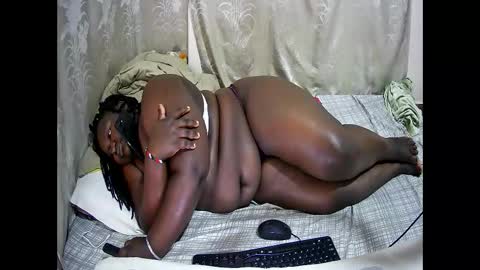 happysonia online show from March 26, 9:44 am