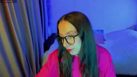 Stephanie online show from October 5, 6:57 pm