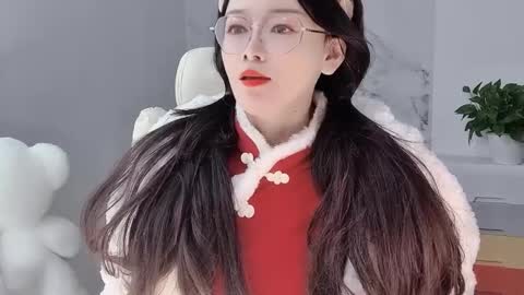 Daisy online show from February 9, 5:19 am