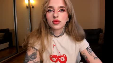 Julia online show from April 9, 5:54 am