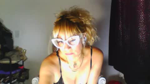 Harly  online show from June 4, 1:48 pm