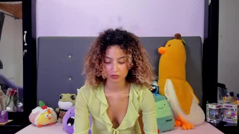 Harmony Hill online show from April 15, 2:45 am