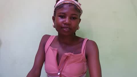 hasleyinah online show from March 17, 1:26 pm