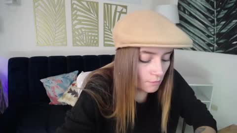 Nicole online show from January 29, 4:36 am