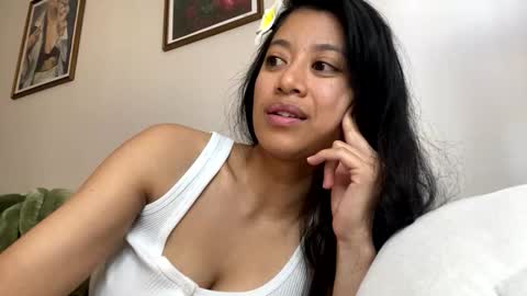 hawaiigirl_ online show from March 13, 6:53 pm