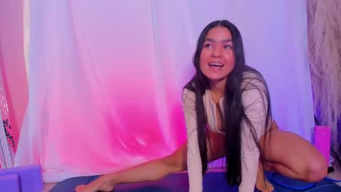 Hayami  online show from October 1, 1:16 pm