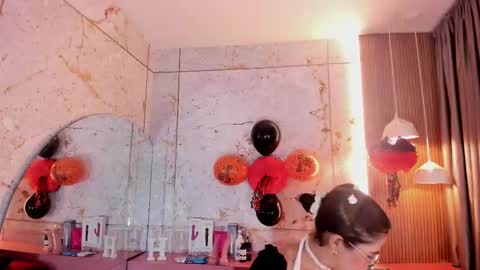 haylenpark online show from October 9, 11:36 am