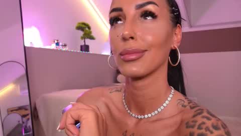 Hayley online show from February 11, 10:55 pm