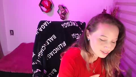 Snapshot of hayleymiller_vc chatting on February 27, 3:04 am hayley miller online show from February 27, 3:04 am