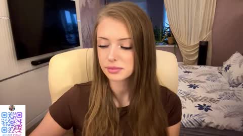 Mona online show from November 29, 10:19 am