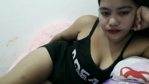 heavenlyeyes69 online show from February 23, 8:07 pm