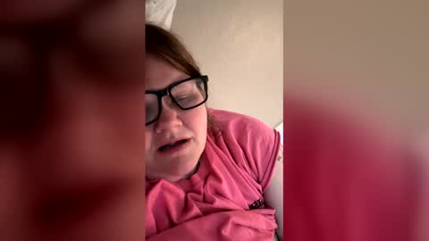 heidimackey2 online show from May 24, 12:20 am
