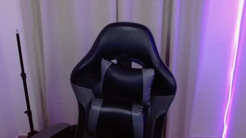 ETHEREAL HEIZER online show from October 22, 1:54 am