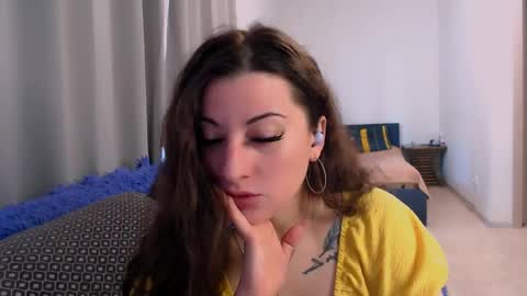 helen_adams_ online show from May 29, 6:22 am