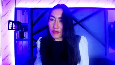    online show from October 18, 1:03 pm