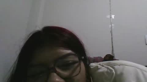 helenoliveira76340912 online show from May 10, 1:51 am