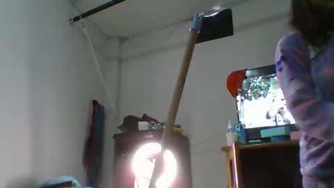 helenoliveira76340912 online show from April 18, 7:18 pm