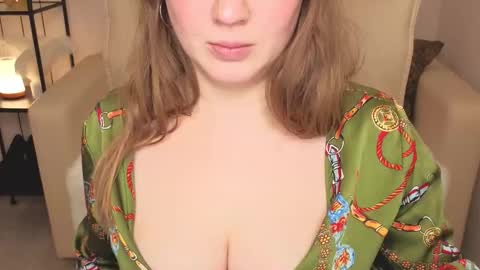 Helen online show from March 8, 2:04 am