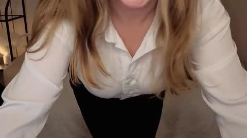 Helen online show from November 8, 2:16 am