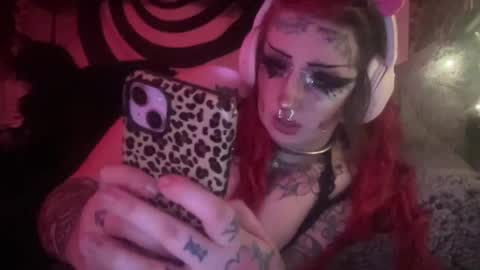 Bunnie Rotz online show from November 30, 7:45 am