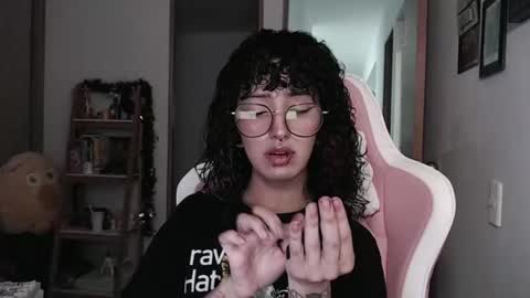 cher online show from February 16, 1:27 am