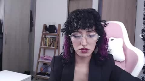 cher online show from March 7, 10:32 pm