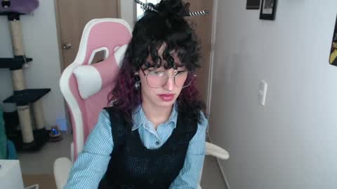 cher online show from January 13, 7:53 pm