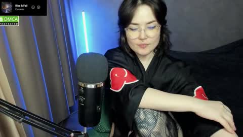 Red online show from November 22, 6:21 pm