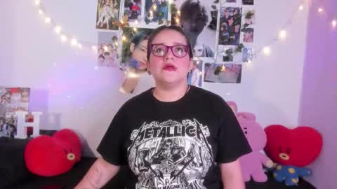 hellen online show from November 14, 4:56 am