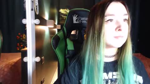 Hentaishiing online show from May 29, 7:01 pm