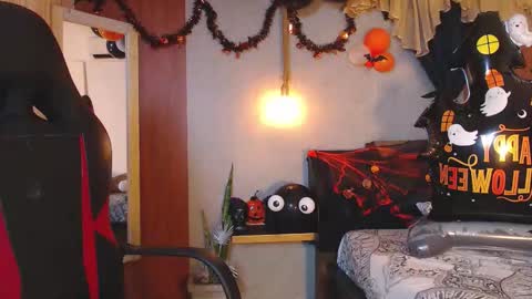 HERA online show from October 21, 10:14 pm