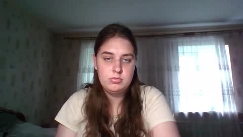 Snapshot of hess_luna_ chatting on September 17, 9:18 am hess_luna_ online show from September 17, 9:18 am