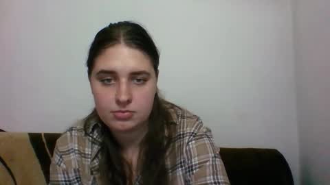 Snapshot of hess_luna_ chatting on October 2, 11:04 am hess_luna_ online show from October 2, 11:04 am